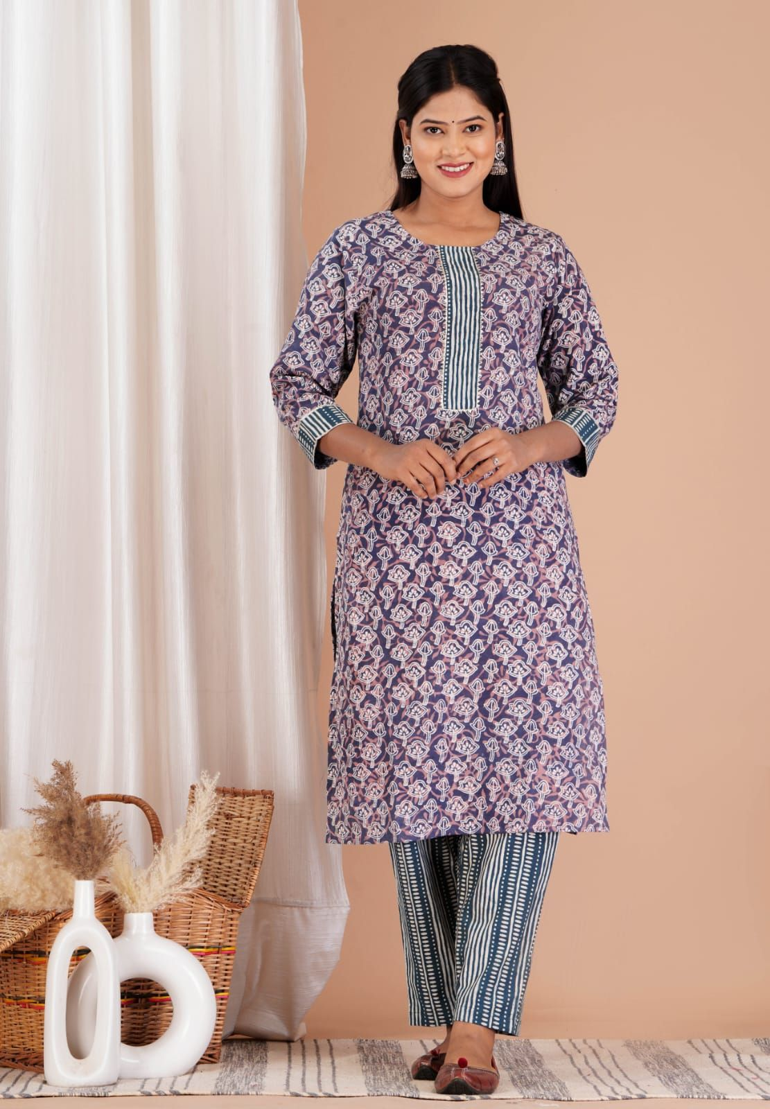Women's Ethnic Wear